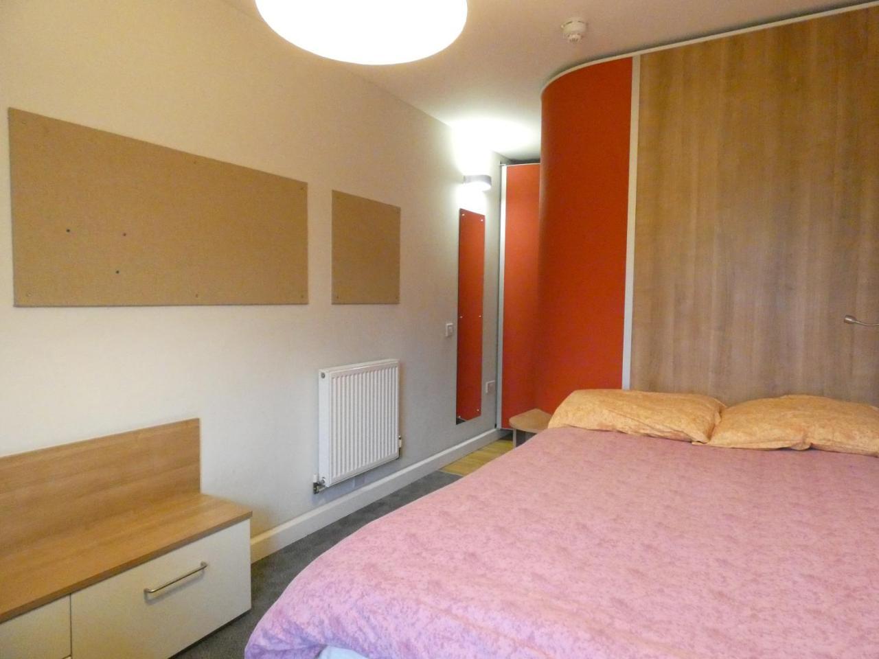 Newington Court Albergue *