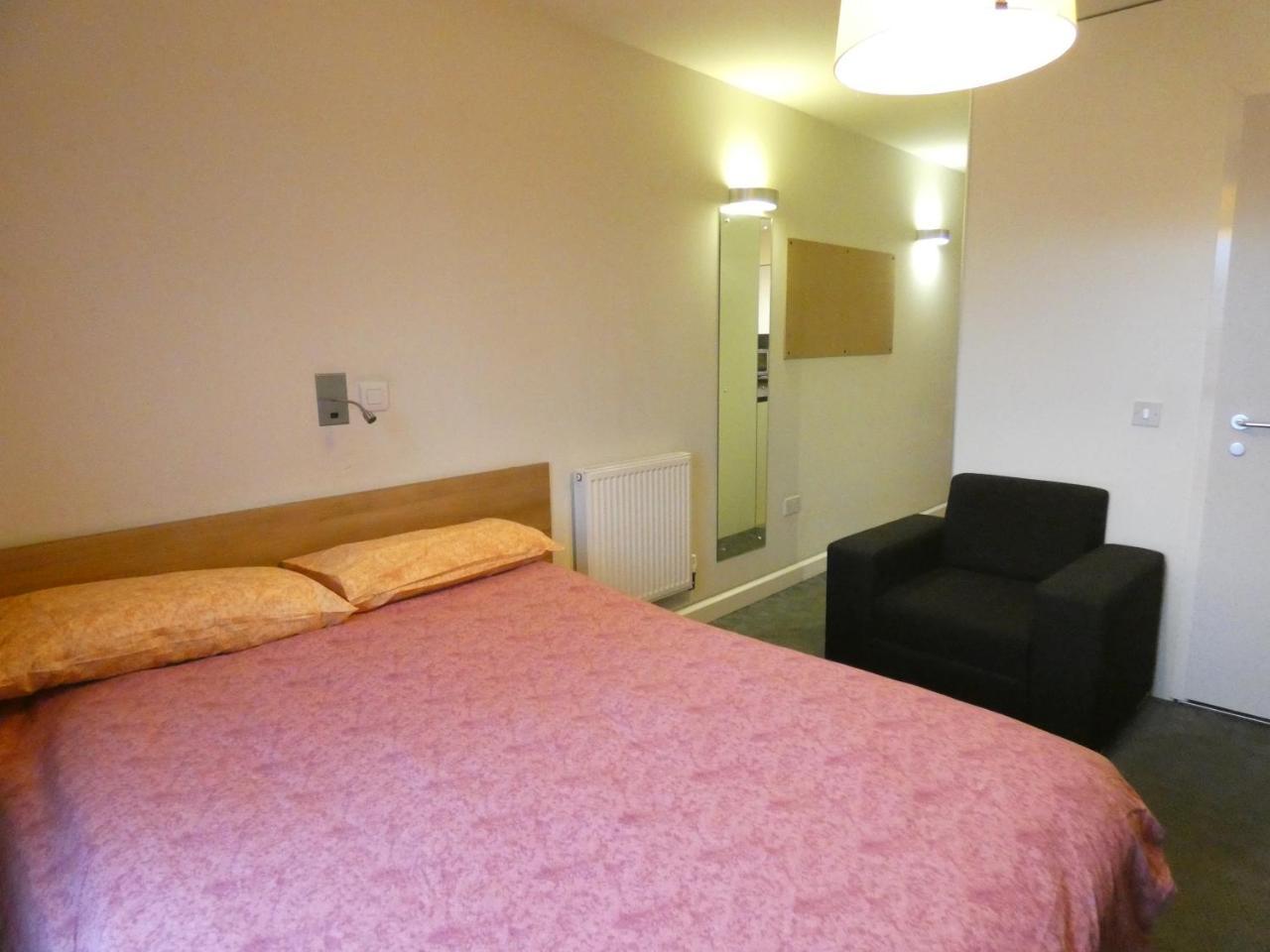 Newington Court Hostal